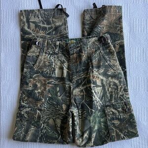 Cabelas Camouflage pants kids size 14